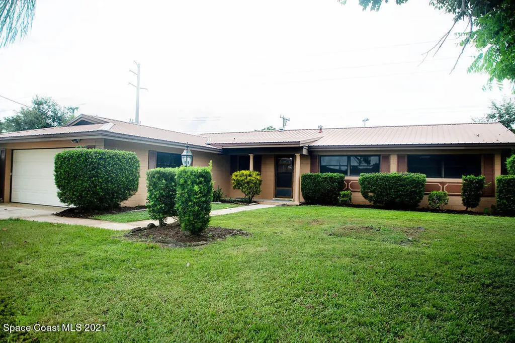 627 Fern Avenue Titusville FL 32796