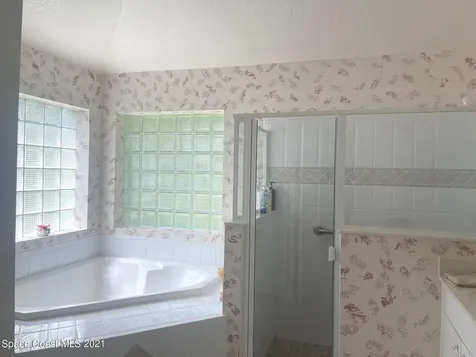 821 Misty Creek Drive Melbourne FL 32940