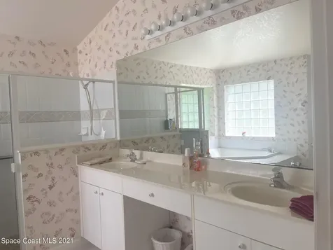 821 Misty Creek Drive Melbourne FL 32940