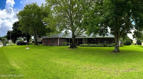 1325 Coventry Circle Melbourne FL 32904