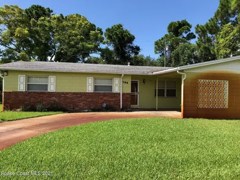 705 Birchwood Lane Titusville FL 32780