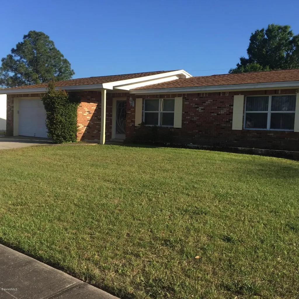 2833 Winstead Drive Titusville FL 32796