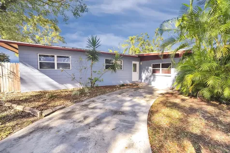 820 Glenmore Circle Melbourne FL 32901