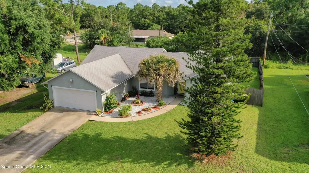 634 Waycross Road SW Palm Bay FL 32908