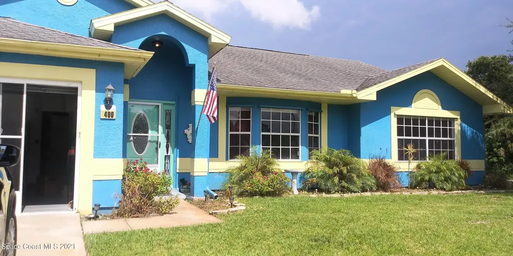 400 Gilbert Drive NE Palm Bay FL 32907