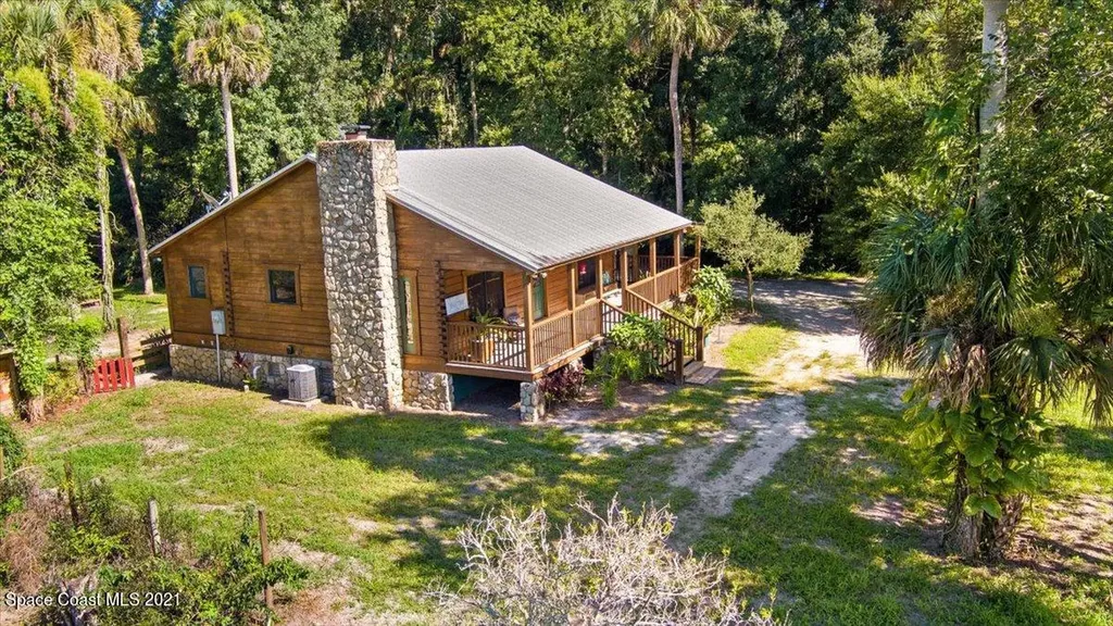 6625 Dixie Way Mims FL 32754