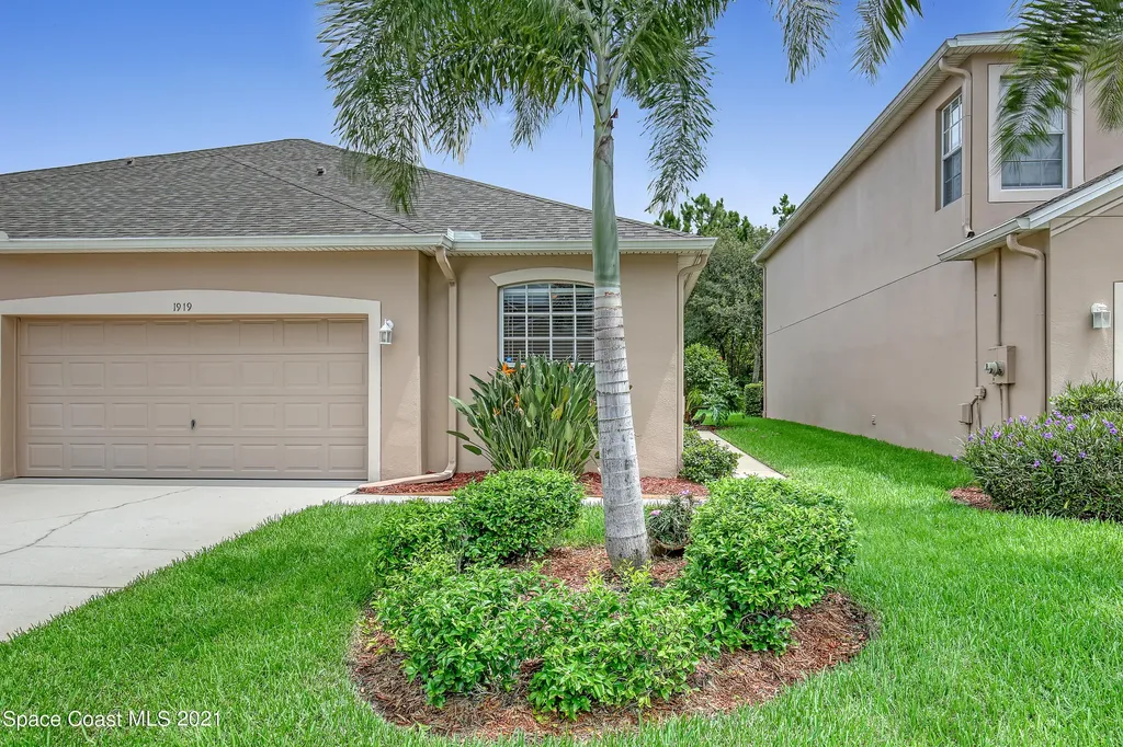 1919 Muirfield Way SE Palm Bay FL 32909