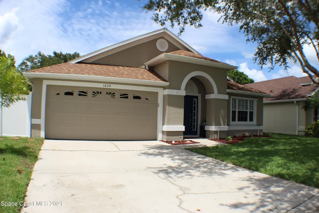 1228 Foxridge Place Melbourne FL 32940