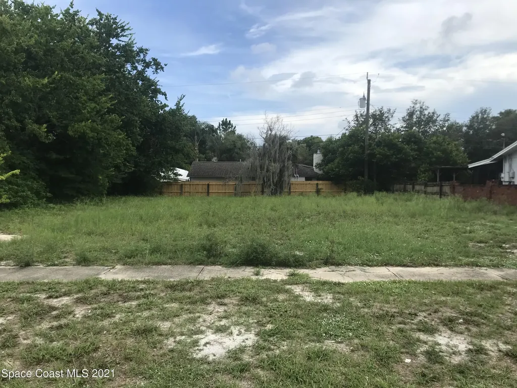 4025 Alachua Avenue Titusville FL 32796