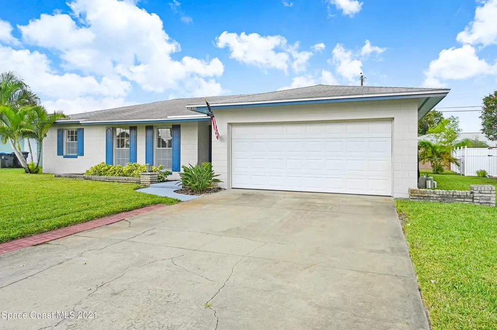 1602 Country Club Drive Titusville FL 32780
