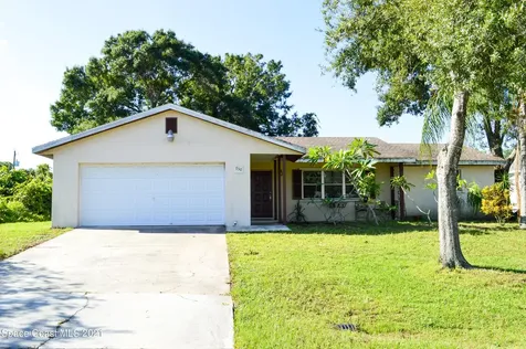 750 Frisco Street SE Palm Bay FL 32909