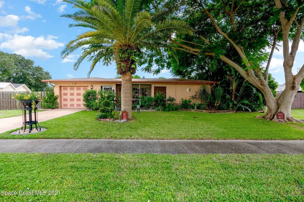 1291 Creel Road NE Palm Bay FL 32905