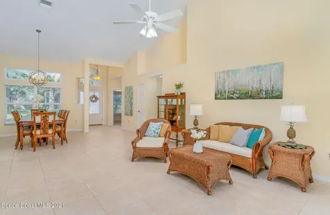 3785 Starlight Avenue Merritt Island FL 32953
