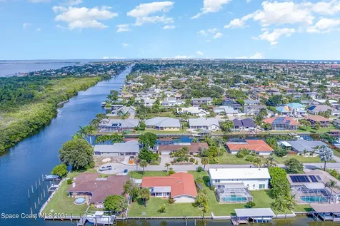 675 Grant Court Satellite Beach FL 32937