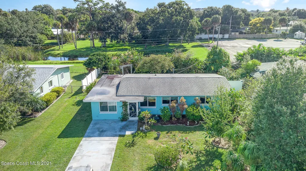 420 4th Street Merritt Island FL 32953