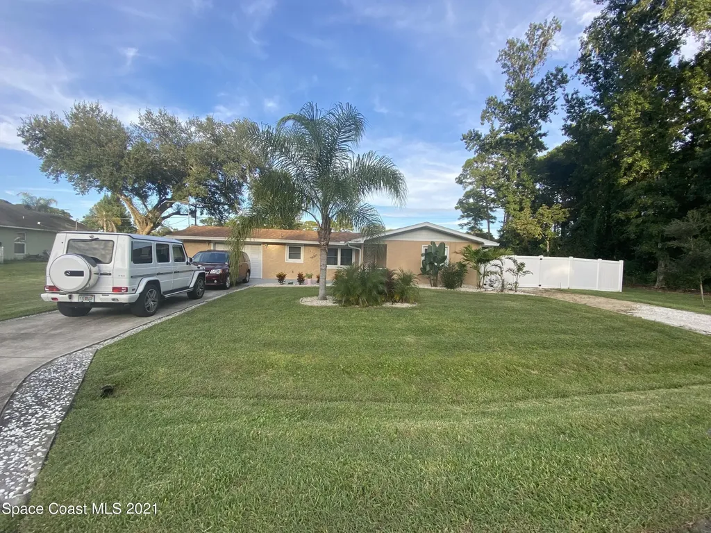 3417 Silver Palm Drive Edgewater FL 32141