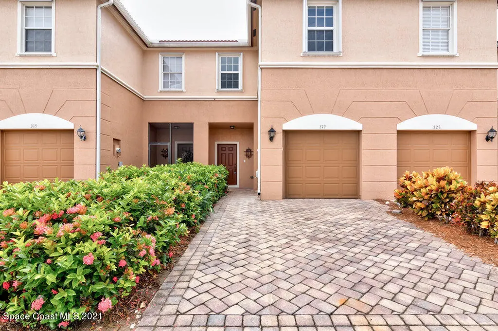 319 Provence Place Vero Beach FL 32960