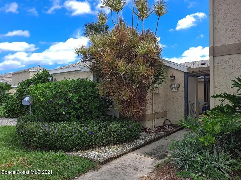 1031 Abada Court NE Palm Bay FL 32905