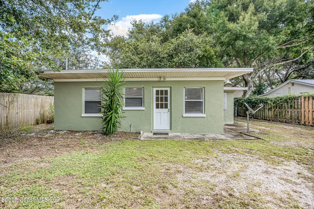 236 N Tropical Trail Merritt Island FL 32953
