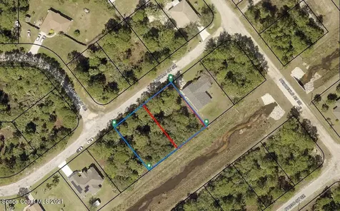 370 Latham Street SE Palm Bay FL 32909