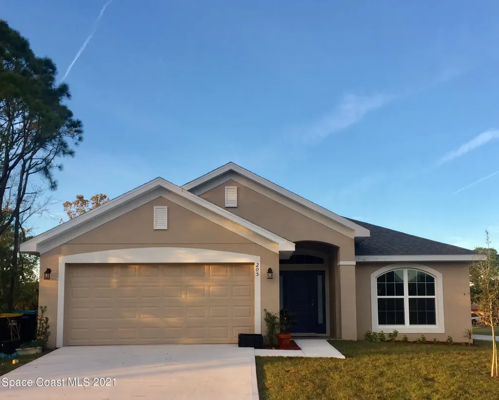2553 Pinwherry Street NW Palm Bay FL 32907