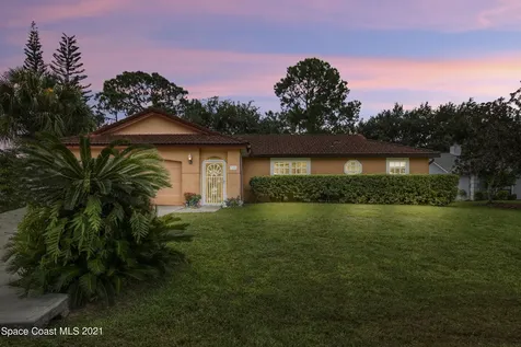 350 Shore Court SE Palm Bay FL 32909