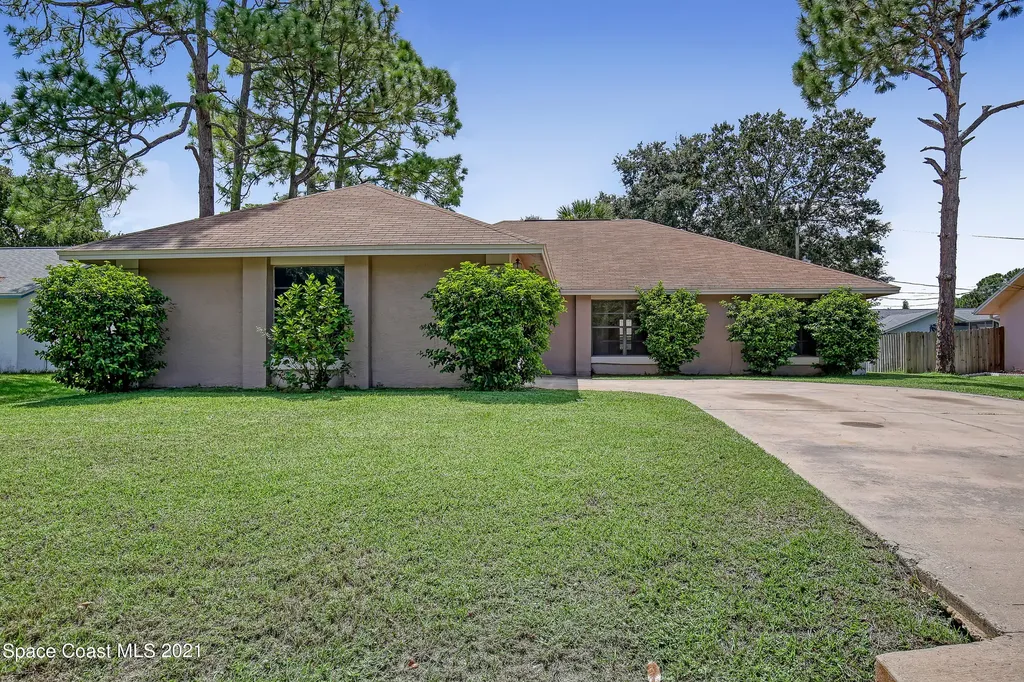 1726 Hays Street NW Palm Bay FL 32907