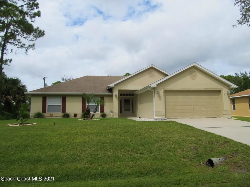 232 Croquet Avenue NE Palm Bay FL 32907