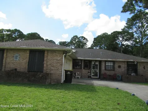 1320 Stone Street NW Palm Bay FL 32907