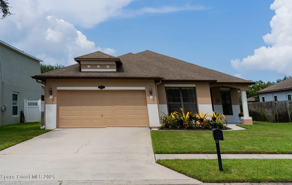 572 Marian Court Titusville FL 32780