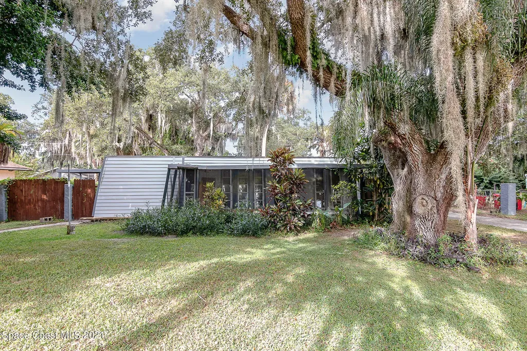 1425 Hyacinth Street NE Palm Bay FL 32907