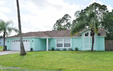 1402 Lombard Street NW Palm Bay FL 32907