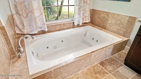580 Newport Drive Indialantic FL 32903