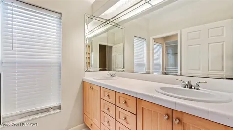 580 Newport Drive Indialantic FL 32903