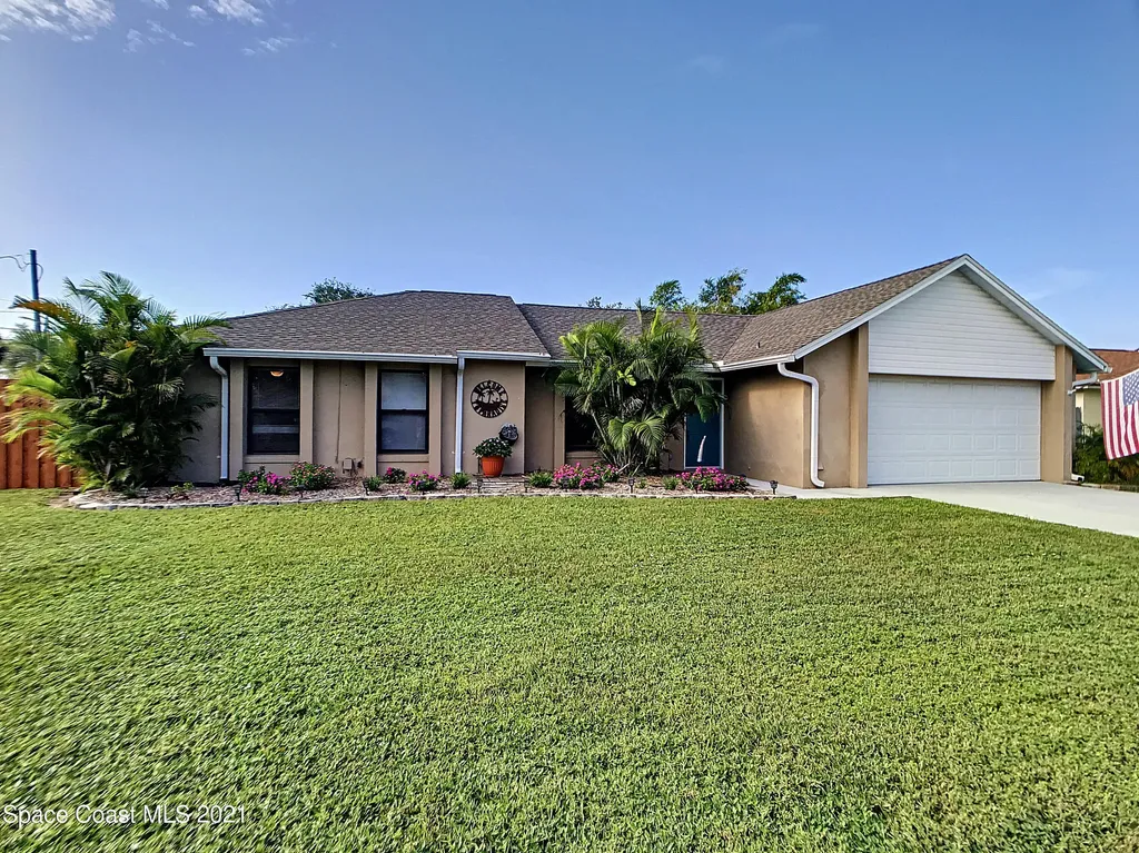 2600 Raintree Lake Circle Merritt Island FL 32953