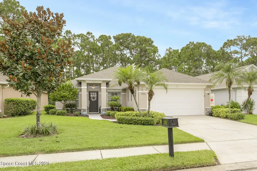 2211 Chinaberry Circle SE Palm Bay FL 32909
