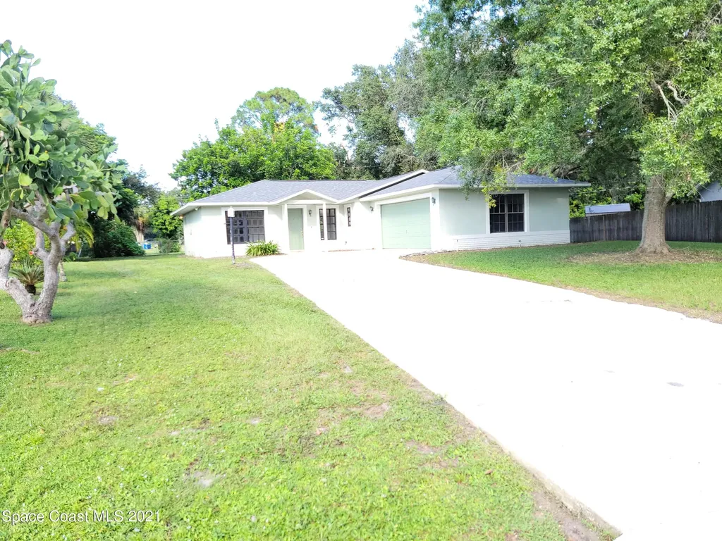 898 Seven Gables Circle SE Palm Bay FL 32909