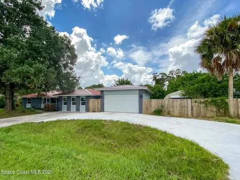 120 Dolphin Street SE Palm Bay FL 32909