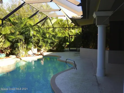 416 Southampton Drive Indialantic FL 32903