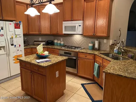 416 Southampton Drive Indialantic FL 32903