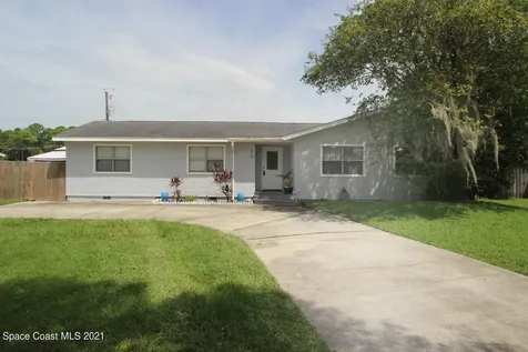 279 Fernandina Street NW Palm Bay FL 32907
