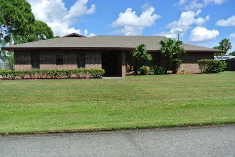 321 Huntsville Street NE Palm Bay FL 32907
