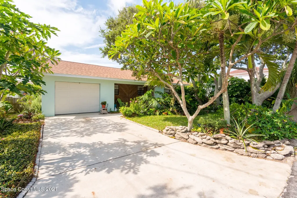 24 South Court Indialantic FL 32903