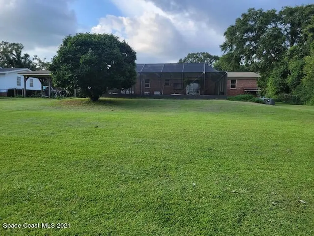 443 Tall Pines Road Cantonment FL 32533