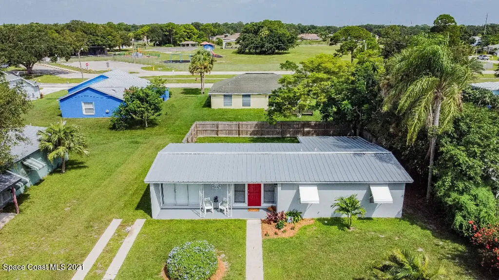 418 20th Place SW Vero Beach FL 32962