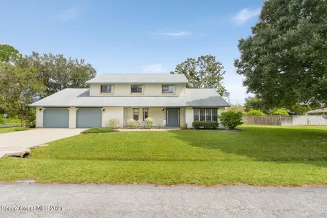 201 Dickinson Street NE Palm Bay FL 32907