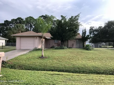 292 Cocoa Street SE Palm Bay FL 32909