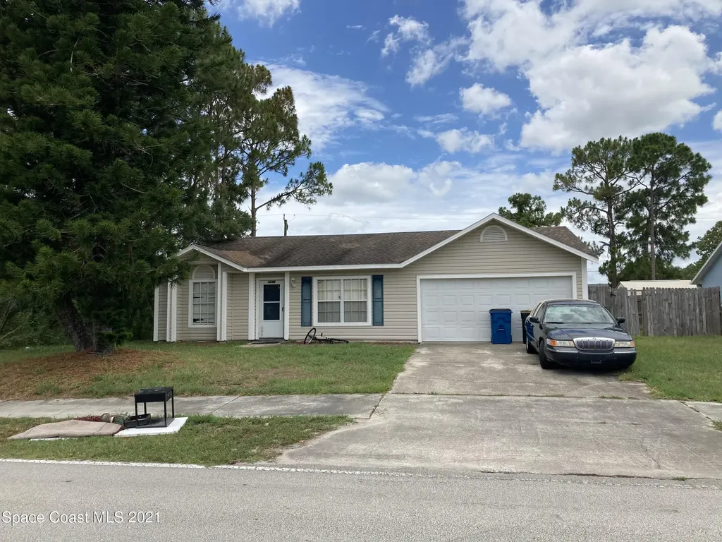 1198 Glencove Avenue NW Palm Bay FL 32907
