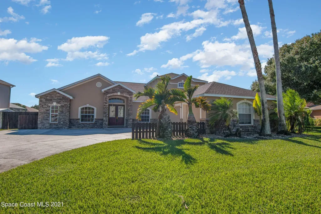 462 Stonehenge Circle Rockledge FL 32955