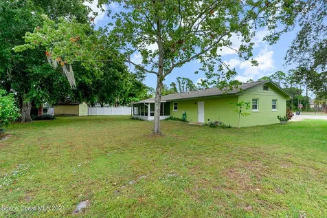 2700 Henry Court Titusville FL 32780